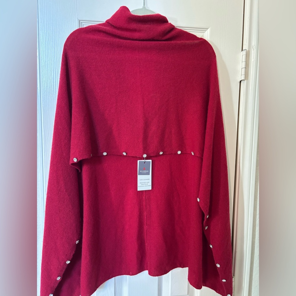 Alashan 100% cashmere beaded trim topper